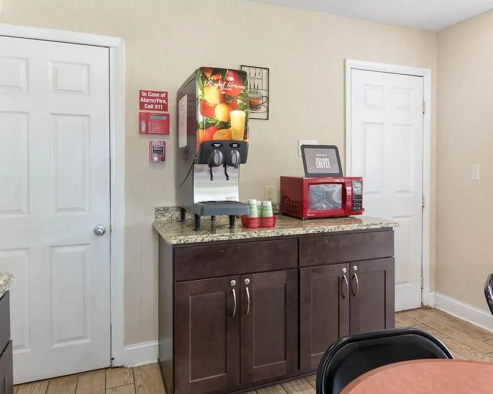 Econo Lodge Town Center Virginia Beach