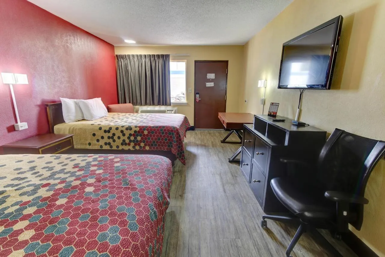Econo Lodge Town Center Virginia Beach 0*,