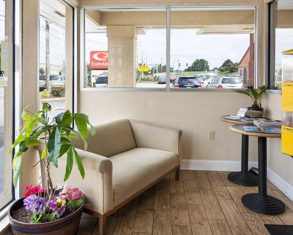 Econo Lodge Town Center Virginia Beach