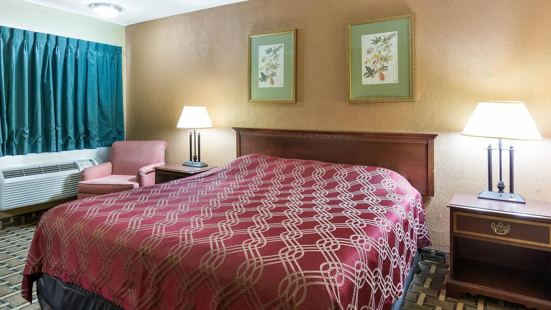 Econo Lodge Town Center Virginia Beach