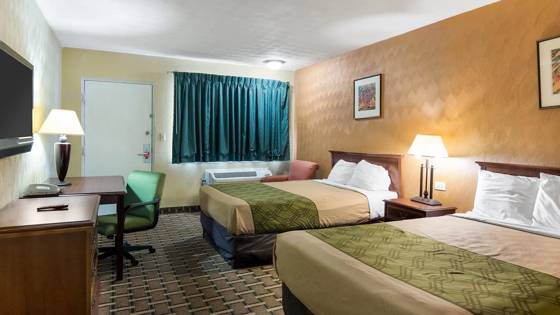 Econo Lodge Town Center Virginia Beach 0*,